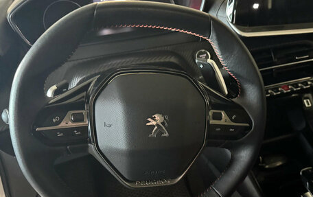 Peugeot 2008 II, 2021 год, 1 999 000 рублей, 8 фотография