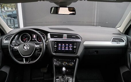 Volkswagen Tiguan II, 2020 год, 2 900 000 рублей, 12 фотография