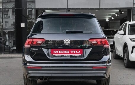 Volkswagen Tiguan II, 2020 год, 2 900 000 рублей, 5 фотография