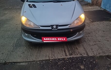 Peugeot 206, 2001 год, 180 000 рублей, 2 фотография