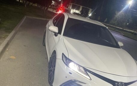 Toyota Camry, 2019 год, 1 460 000 рублей, 1 фотография
