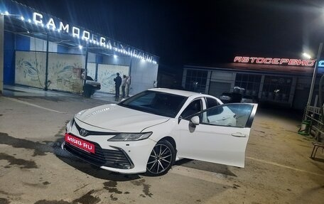 Toyota Camry, 2019 год, 1 460 000 рублей, 3 фотография