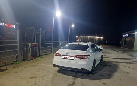 Toyota Camry, 2019 год, 1 460 000 рублей, 8 фотография