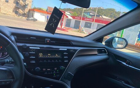 Toyota Camry, 2019 год, 1 460 000 рублей, 13 фотография