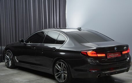 BMW 5 серия, 2019 год, 3 950 000 рублей, 4 фотография