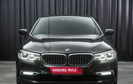 BMW 5 серия, 2019 год, 3 950 000 рублей, 2 фотография