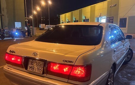 Toyota Crown, 2001 год, 715 000 рублей, 4 фотография