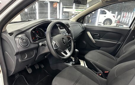 Renault Logan II, 2017 год, 660 000 рублей, 3 фотография