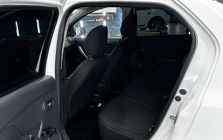 Renault Logan II, 2017 год, 660 000 рублей, 4 фотография