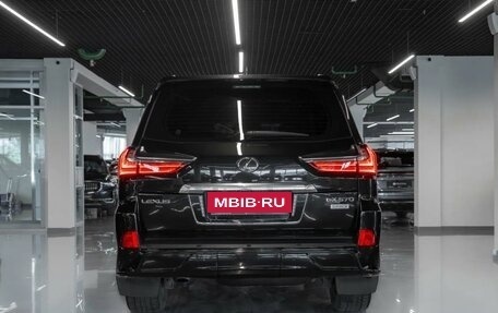 Lexus LX III, 2016 год, 5 800 000 рублей, 5 фотография