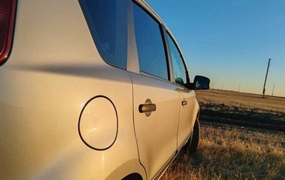 Nissan Note II рестайлинг, 2011 год, 700 000 рублей, 1 фотография