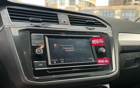 Volkswagen Tiguan II, 2017 год, 2 118 000 рублей, 11 фотография
