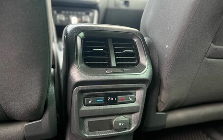 Volkswagen Tiguan II, 2017 год, 2 118 000 рублей, 16 фотография