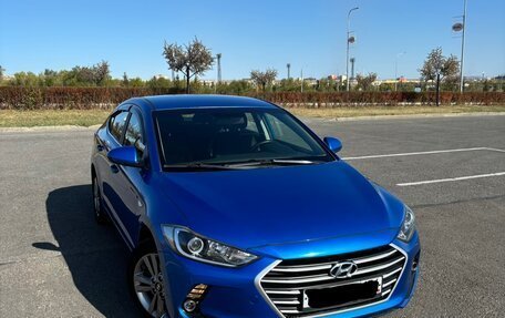 Hyundai Elantra VI рестайлинг, 2016 год, 1 320 000 рублей, 26 фотография