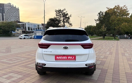 KIA Sportage IV рестайлинг, 2018 год, 2 250 000 рублей, 5 фотография
