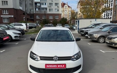 Volkswagen Polo VI (EU Market), 2011 год, 720 000 рублей, 1 фотография