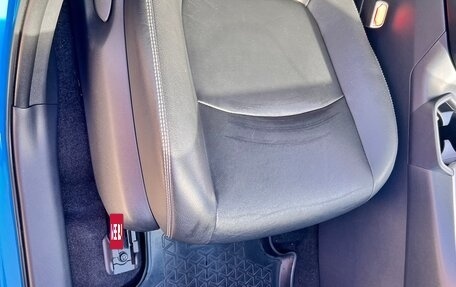 Toyota RAV4, 2019 год, 3 300 000 рублей, 13 фотография