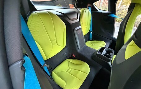 BMW i8 I рестайлинг, 2015 год, 5 990 000 рублей, 6 фотография