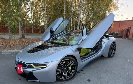 BMW i8 I рестайлинг, 2015 год, 5 990 000 рублей, 4 фотография