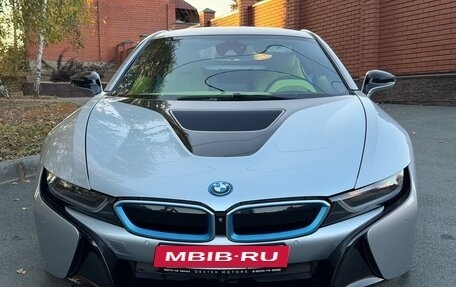 BMW i8 I рестайлинг, 2015 год, 5 990 000 рублей, 23 фотография