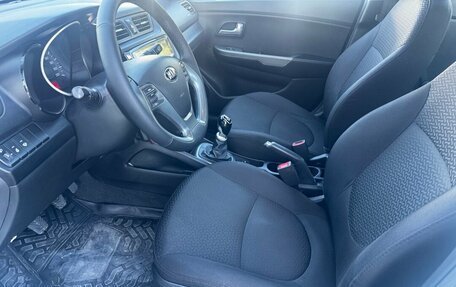 KIA Rio III рестайлинг, 2015 год, 949 900 рублей, 12 фотография