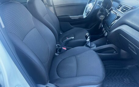 KIA Rio III рестайлинг, 2015 год, 949 900 рублей, 13 фотография