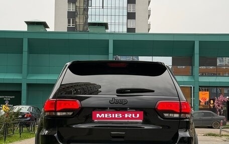 Jeep Grand Cherokee, 2018 год, 5 800 000 рублей, 9 фотография