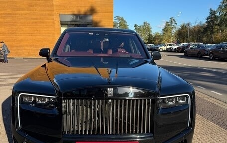 Rolls-Royce Cullinan, 2021 год, 38 500 000 рублей, 2 фотография