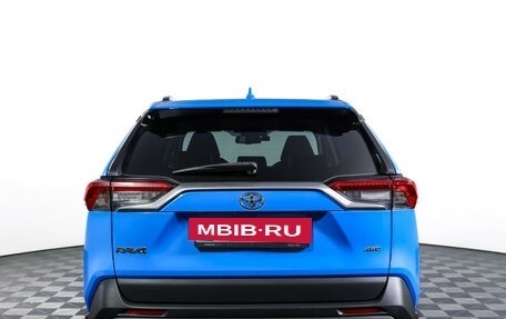 Toyota RAV4, 2020 год, 2 990 000 рублей, 7 фотография