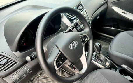 Hyundai Solaris II рестайлинг, 2014 год, 1 300 000 рублей, 3 фотография