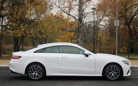 Mercedes-Benz E-Класс, 2020 год, 5 900 000 рублей, 5 фотография