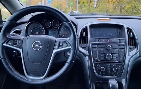 Opel Astra J, 2013 год, 1 000 000 рублей, 7 фотография