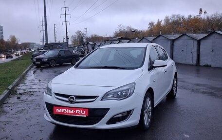 Opel Astra J, 2013 год, 1 000 000 рублей, 2 фотография