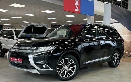 Mitsubishi Outlander III рестайлинг 3, 2017 год, 1 890 000 рублей, 1 фотография