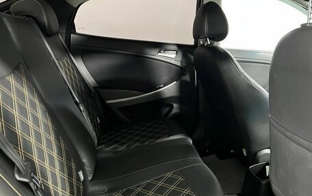 Hyundai Solaris II рестайлинг, 2014 год, 830 000 рублей, 12 фотография
