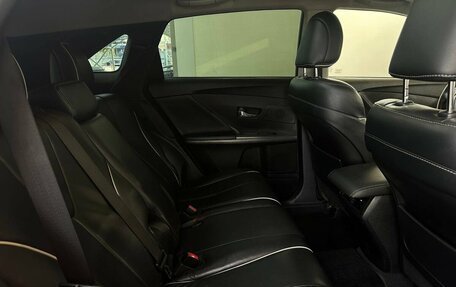Toyota Venza I, 2013 год, 1 990 000 рублей, 14 фотография