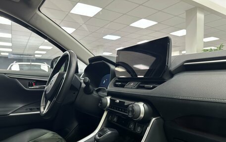 Toyota RAV4, 2023 год, 3 499 000 рублей, 12 фотография