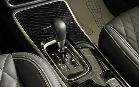 Mitsubishi Outlander III рестайлинг 3, 2022 год, 2 615 000 рублей, 13 фотография