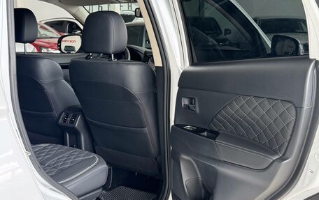 Mitsubishi Outlander III рестайлинг 3, 2022 год, 2 615 000 рублей, 24 фотография
