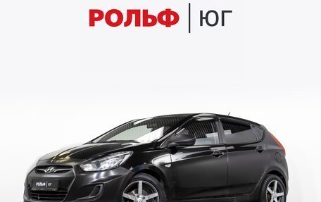Hyundai Solaris II рестайлинг, 2012 год, 528 000 рублей, 1 фотография