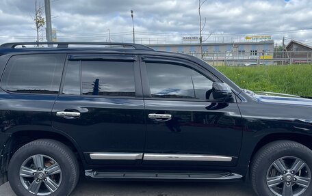 Toyota Land Cruiser 200, 2015 год, 3 900 000 рублей, 8 фотография