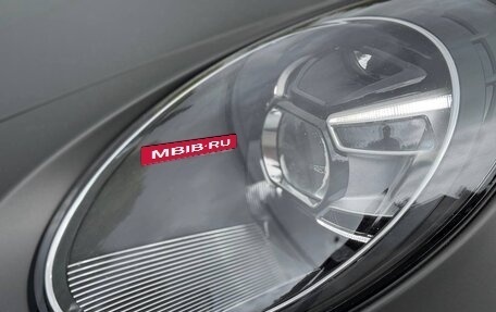 Porsche 911, 2021 год, 18 000 000 рублей, 13 фотография