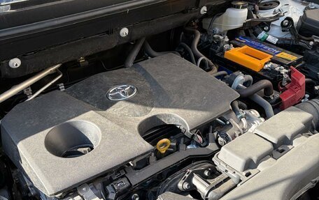 Toyota RAV4, 2022 год, 3 400 000 рублей, 4 фотография