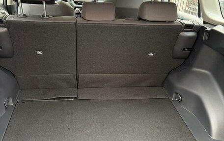 Toyota RAV4, 2022 год, 3 400 000 рублей, 5 фотография