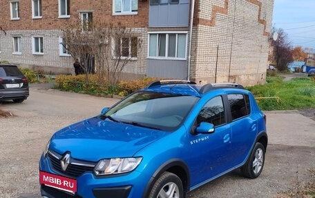 Renault Sandero II рестайлинг, 2018 год, 1 100 000 рублей, 2 фотография
