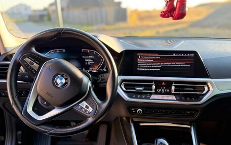 BMW 3 серия, 2021 год, 3 490 000 рублей, 8 фотография