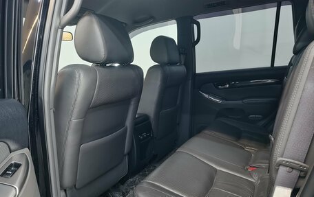 Toyota Land Cruiser Prado 120 рестайлинг, 2008 год, 2 490 000 рублей, 17 фотография