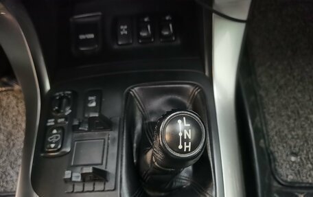 Toyota Land Cruiser Prado 120 рестайлинг, 2008 год, 2 490 000 рублей, 28 фотография