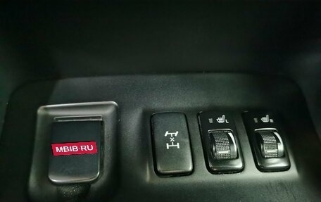Toyota Land Cruiser Prado 120 рестайлинг, 2008 год, 2 490 000 рублей, 26 фотография