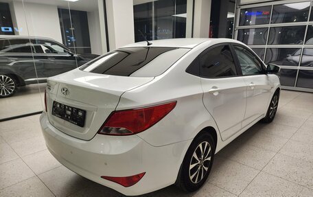 Hyundai Solaris II рестайлинг, 2016 год, 930 000 рублей, 4 фотография